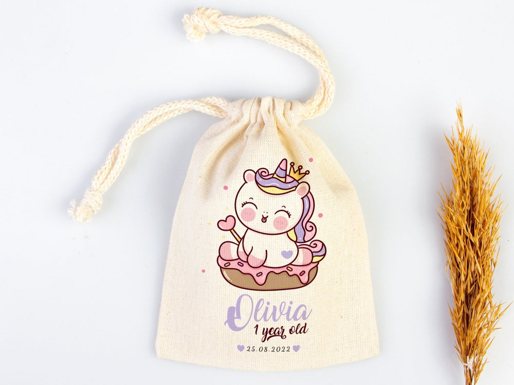 1st Birthday Favour Bags, Custom Party Bags for first birthday, Personalized Favor Bags - Pamusan.com