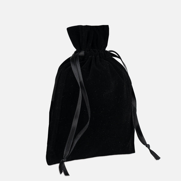 Black Velvet Drawstring Pouch – 6" × 8" (15 × 20 cm) - Pamusan.com