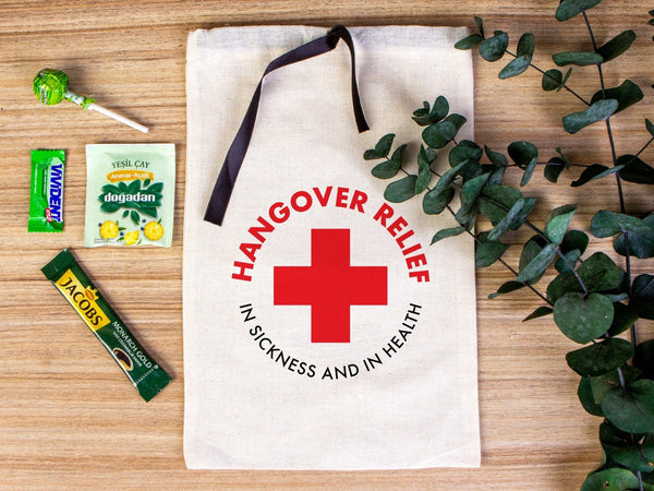 Hangover relief in sicknees and health kit bags, Hangover bags with Black Ribbon, Hangover kit bags, Wedding Recovery Kit Party bags - Pamusan.com