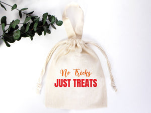 No Tricks Just Treats - Hangover, Wedding, Birthday, Party Favor Bags, Natural Eco Friendly Cotton Favor Bags, Cotton Pouch Bags - Pamusan.com
