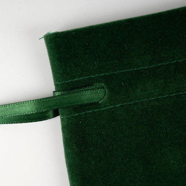 Personalized Velvet Rose Drawstring Pouch – Green – 4" × 5" (10 × 13 cm) - Pamusan.com