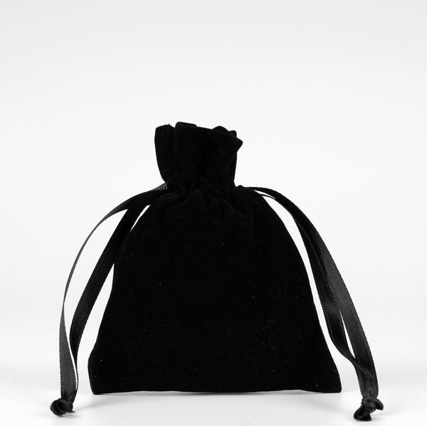 Velvet Rose Drawstring Pouch – Black – 4" × 5" (10 × 13 cm) - Pamusan.com