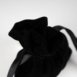 Velvet Rose Drawstring Pouch – Black – 4" × 5" (10 × 13 cm) - Pamusan.com