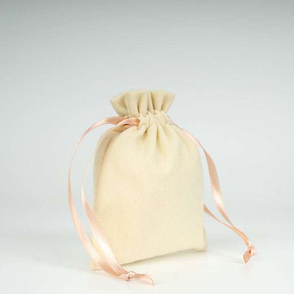 Velvet Rose Drawstring Pouch with Blush Pink Ribbon – 4" × 5" (10 × 13 cm) - Pamusan.com