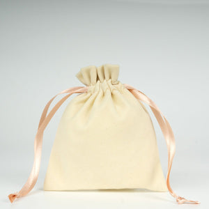 Velvet Rose Drawstring Pouch with Blush Pink Ribbon – 4" × 5" (10 × 13 cm) - Pamusan.com
