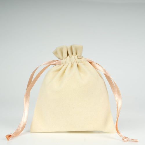 Velvet Rose Drawstring Pouch with Blush Pink Ribbon – 4" × 5" (10 × 13 cm) - Pamusan.com